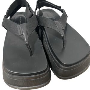 CHARLES & KEITH thong Sandals